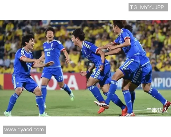 东京绿茵迎战岐阜球队全力争胜展现实力与激情